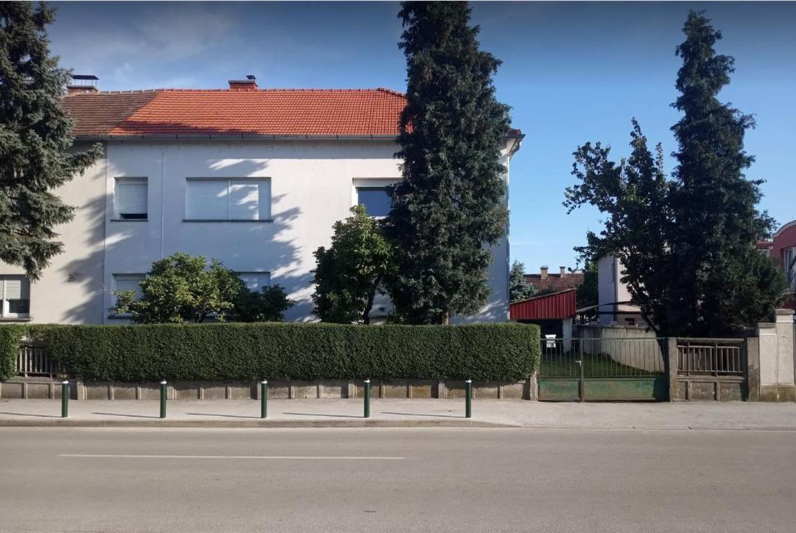 Lovely Flat, City Center With Free Parking Varaždin Eksteriør bilde