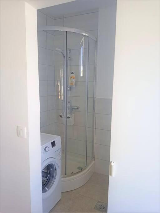 Lovely Flat, City Center With Free Parking Varaždin Eksteriør bilde